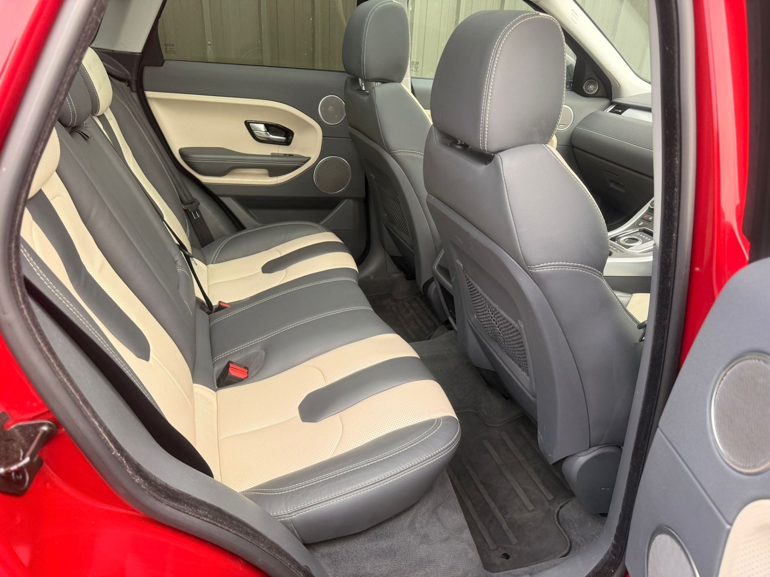 Used Land Rover Range Rover Evoque 2015 for sale - 76252124: Photo 11