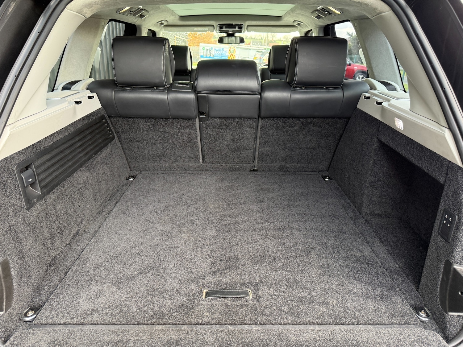 Used Land Rover Range Rover 2016 for sale - 76897329: Photo 12