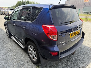 Used Toyota RAV4 2009 for sale - 79144408: Photo