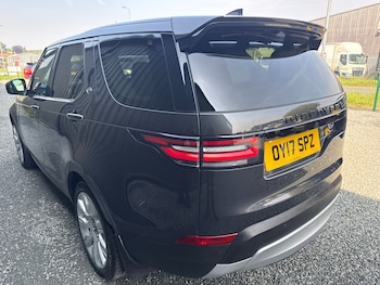 Used Land Rover Discovery 2017 for sale - 78703906: Photo