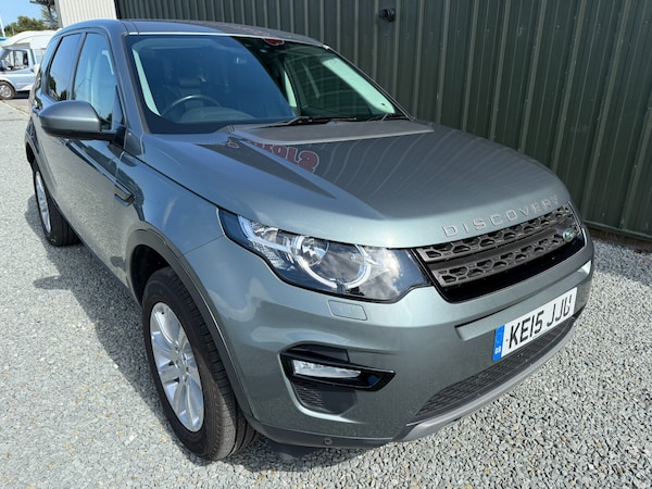 Used Land Rover Discovery Sport 2015 for sale - 75092418: Photo 1