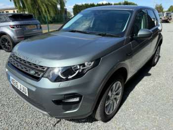 Used Land Rover Discovery Sport 2015 for sale - 75092418: Photo