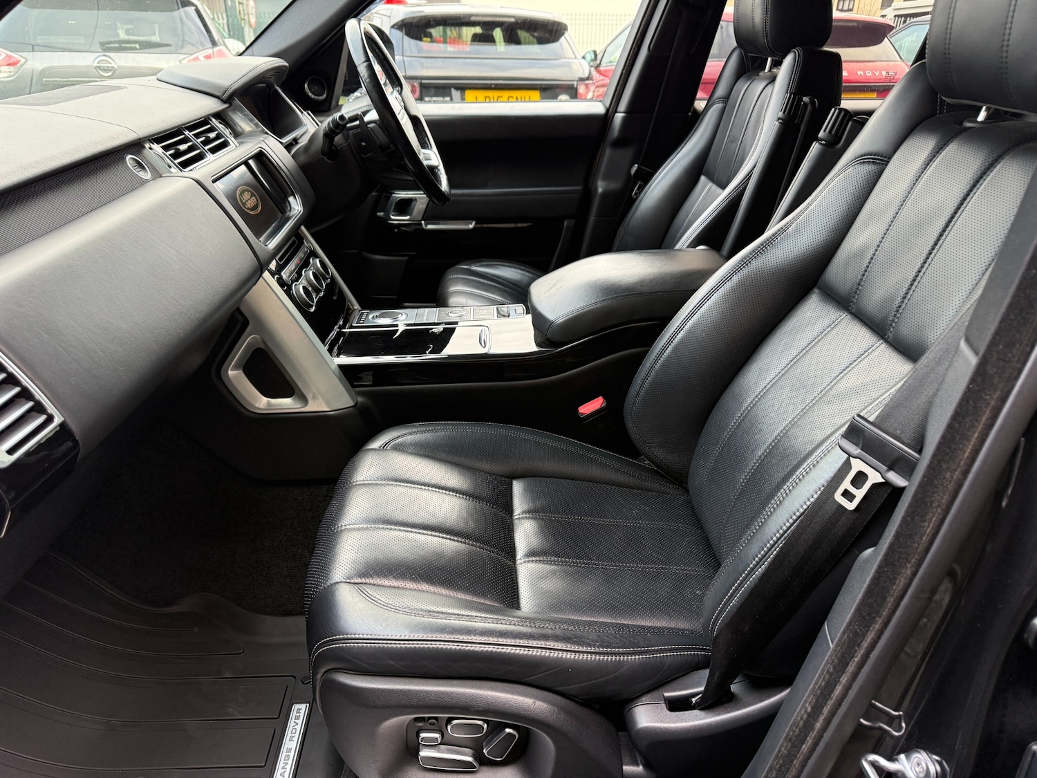 Used Land Rover Range Rover 2013 for sale - 77257860: Photo 9