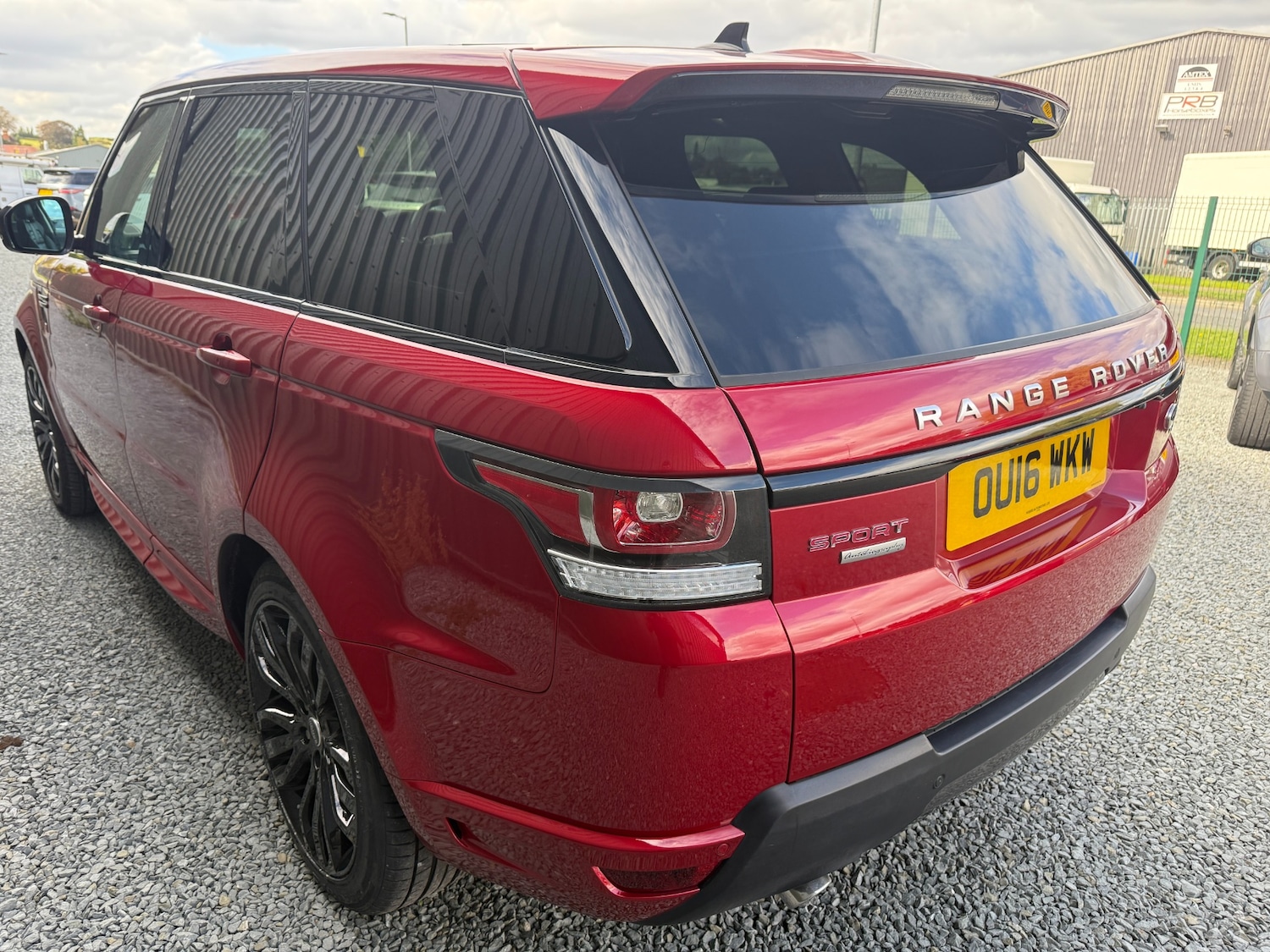 Used Land Rover Range Rover Sport 2016 for sale - 76097485: Photo 4