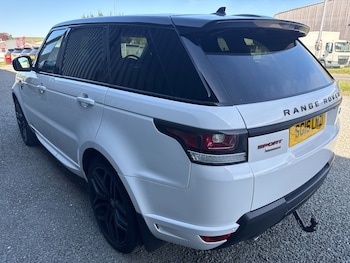 Used Land Rover Range Rover Sport 2016 for sale - 78388875: Photo