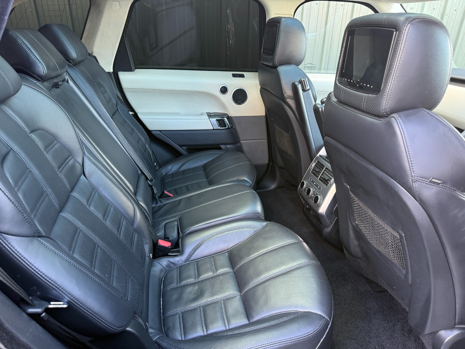 Used Land Rover Range Rover Sport 2015 for sale - 76687595: Photo 11