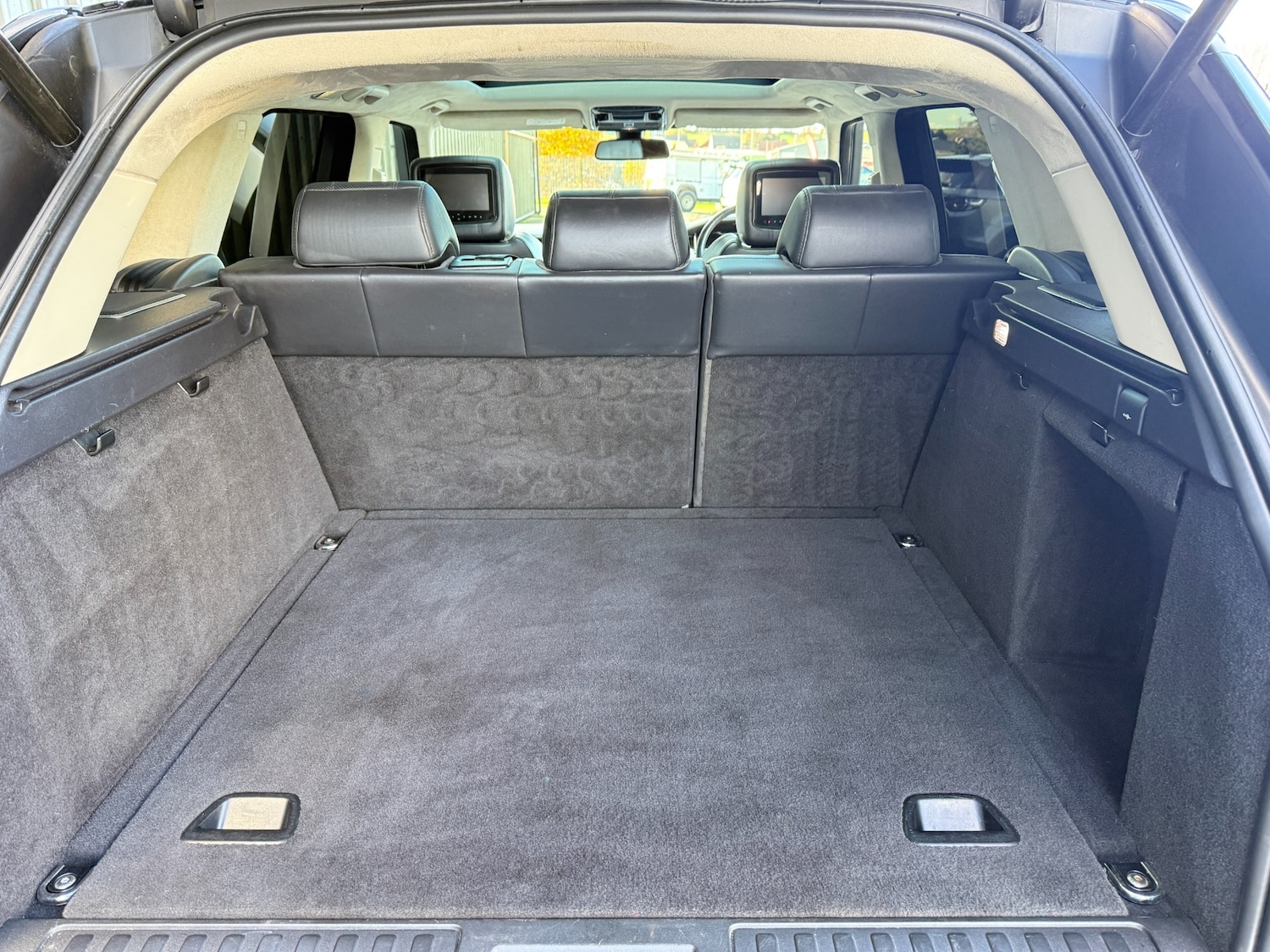 Used Land Rover Range Rover Sport 2015 for sale - 76687595: Photo 12