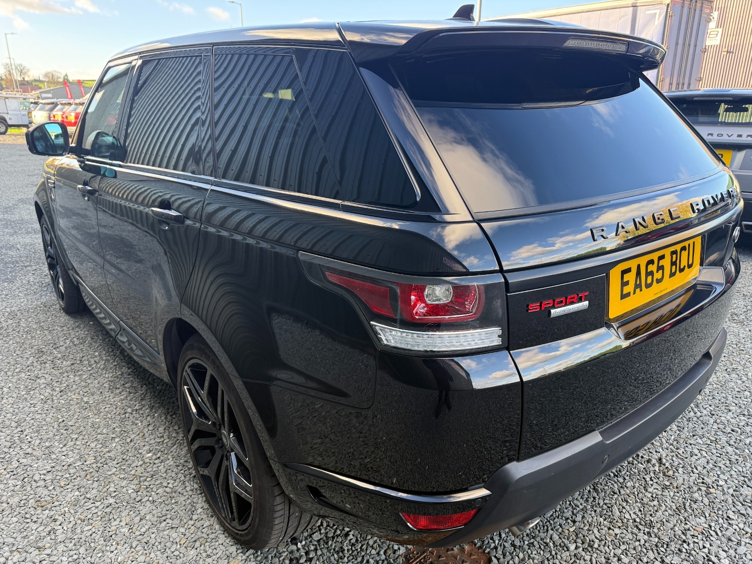 Used Land Rover Range Rover Sport 2015 for sale - 76687595: Photo 4