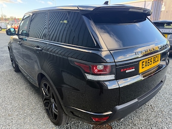 Used Land Rover Range Rover Sport 2015 for sale - 76687595: Photo
