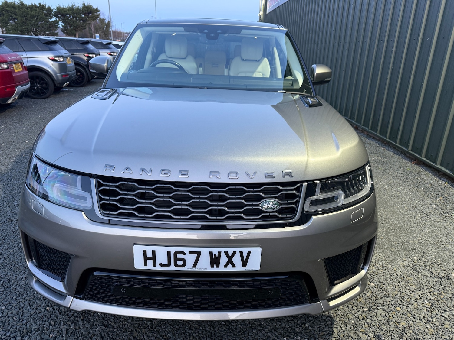 Used Land Rover Range Rover Sport 2017 for sale - 77165479: Photo 2