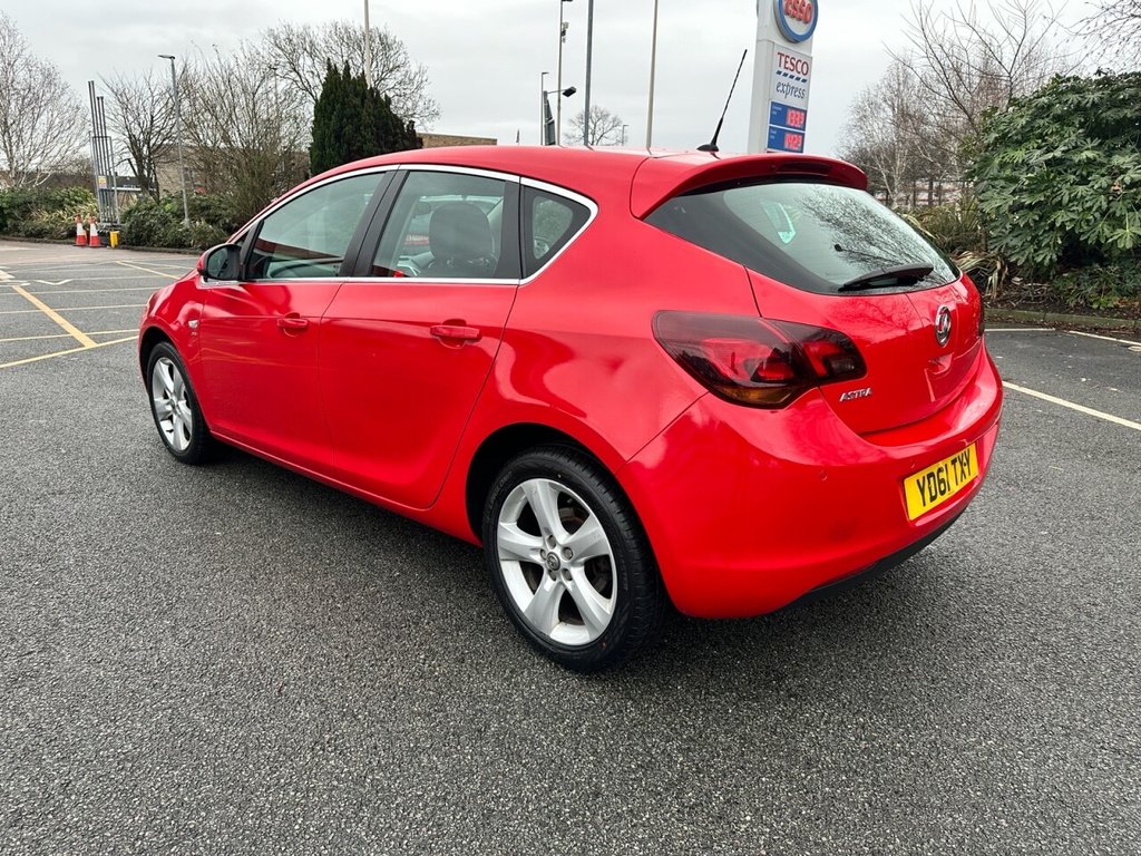 Used Vauxhall Astra 2011 for sale - 77188442: Photo 7