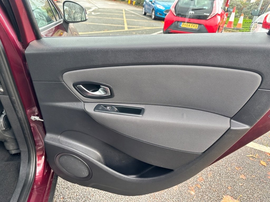 Used Renault Scenic Xmod 2015 for sale - 76547105: Photo 24