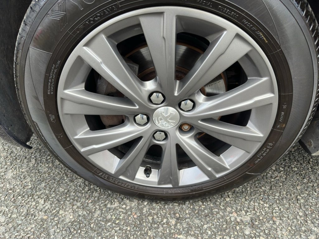 Used Peugeot 308 2017 for sale - 77631634: Photo 10