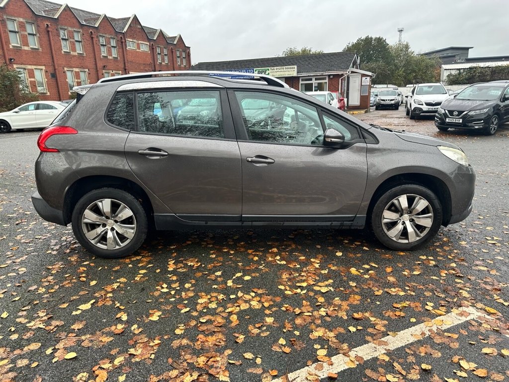 Used Peugeot 2008 2014 for sale - 76547109: Photo 8