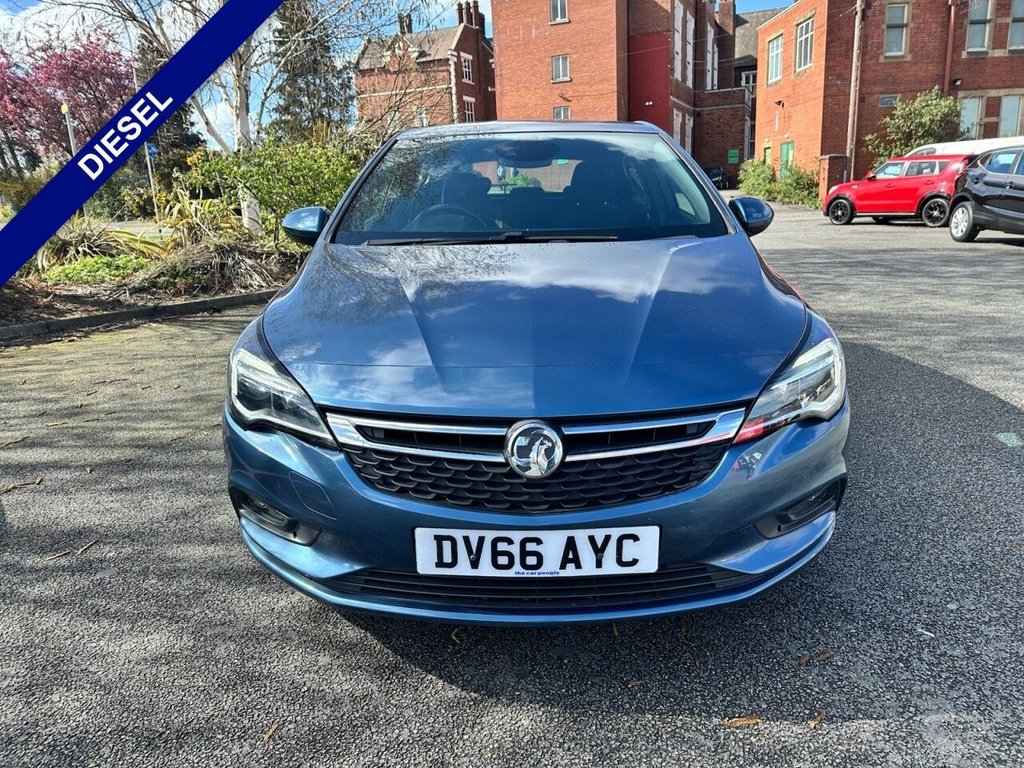 Used Vauxhall Astra 2016 for sale - 78212978: Photo 2