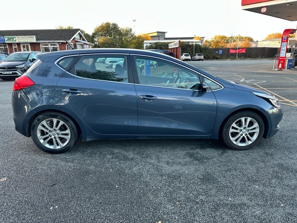 Used Kia Ceed 2012 for sale - 76406745: Photo 2