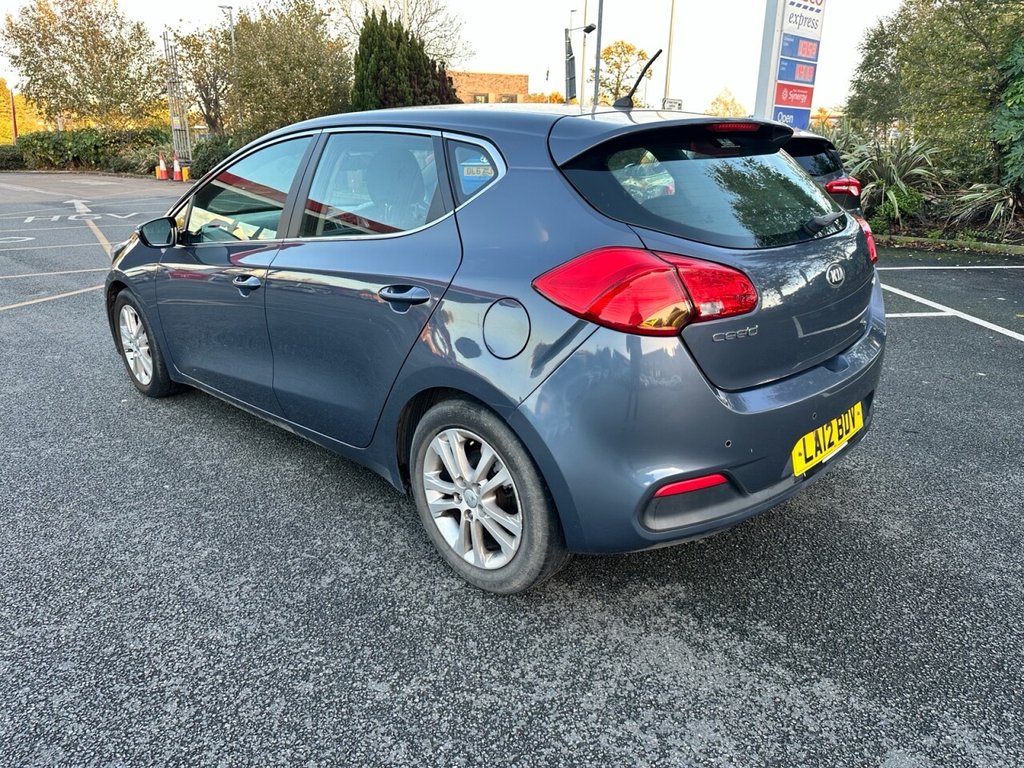 Used Kia Ceed 2012 for sale - 76406745: Photo 5