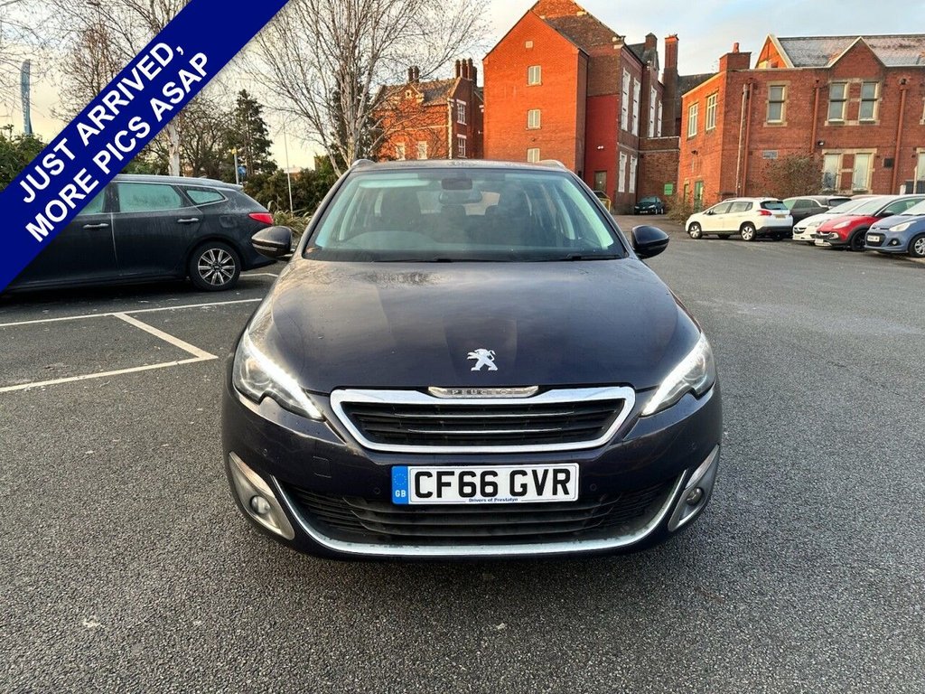 Used Peugeot 308 2017 for sale - 77302133: Photo 3