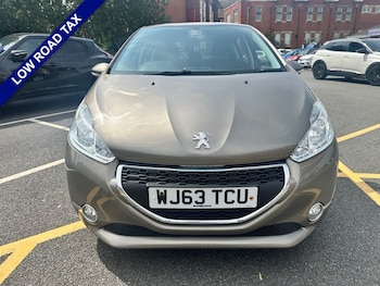 Used Peugeot 208 2013 for sale - 75473688: Photo
