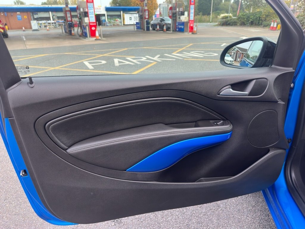 Used Vauxhall ADAM 2017 for sale - 75998608: Photo 11