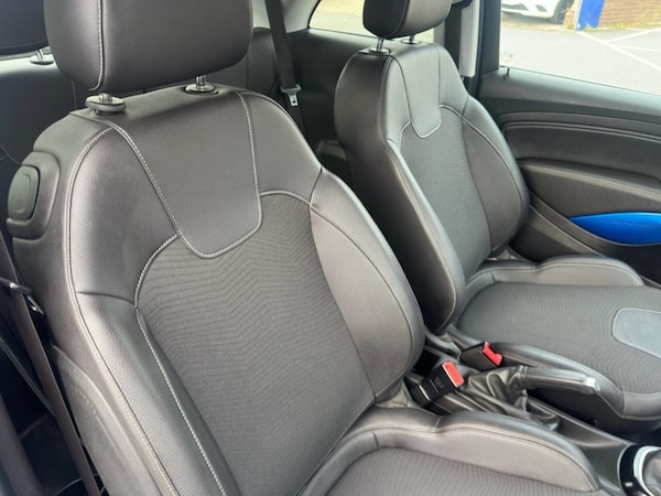 Used Vauxhall ADAM 2017 for sale - 75998608: Photo 18