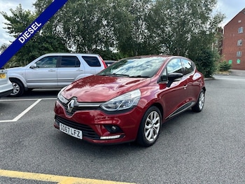 Used Renault Clio 2017 for sale - 79384519: Photo
