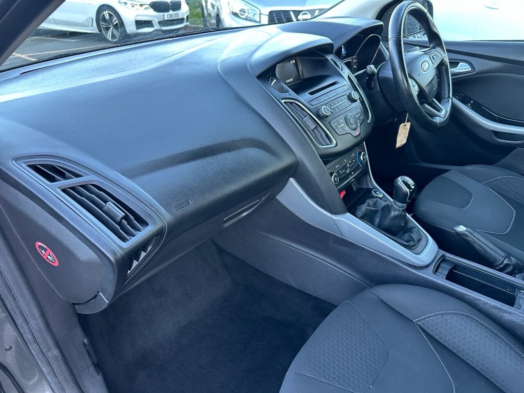 Used Ford Focus 2015 for sale - 76631817: Photo 11