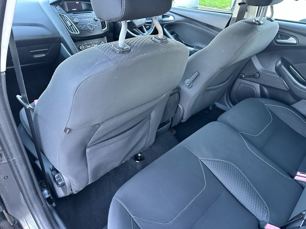 Used Ford Focus 2015 for sale - 76631817: Photo 14