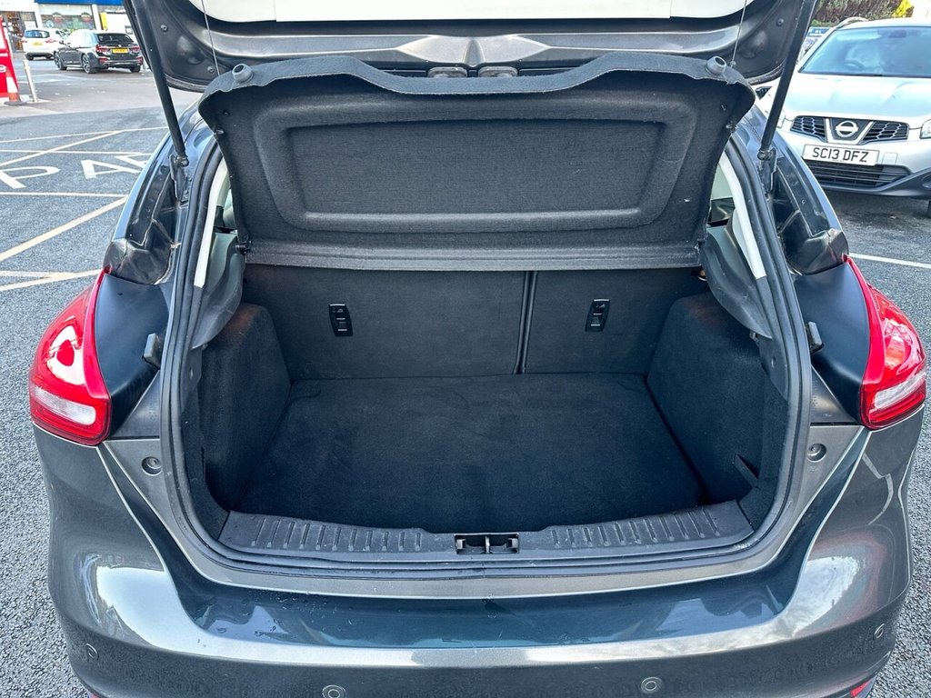 Used Ford Focus 2015 for sale - 76631817: Photo 16