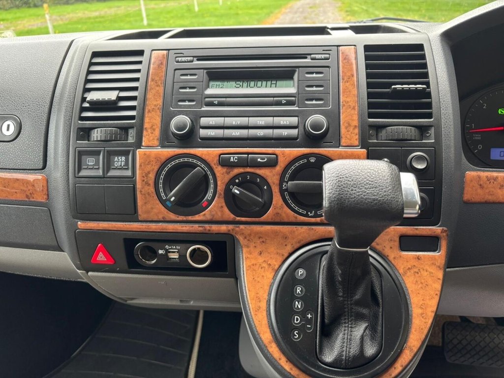 Used Volkswagen Transporter 2009 for sale - 77263108: Photo 14