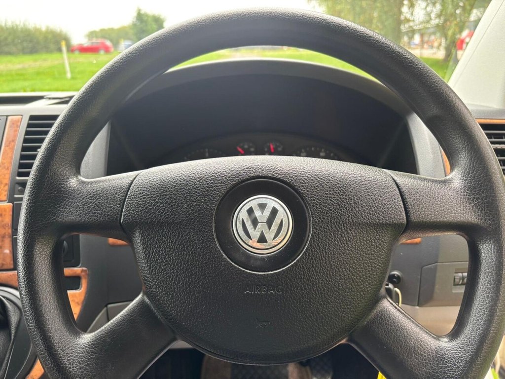 Used Volkswagen Transporter 2009 for sale - 77263108: Photo 15