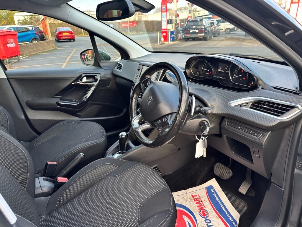 Used Peugeot 208 2015 for sale - 76740176: Photo 10