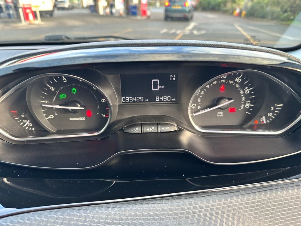 Used Peugeot 208 2015 for sale - 76740176: Photo 12