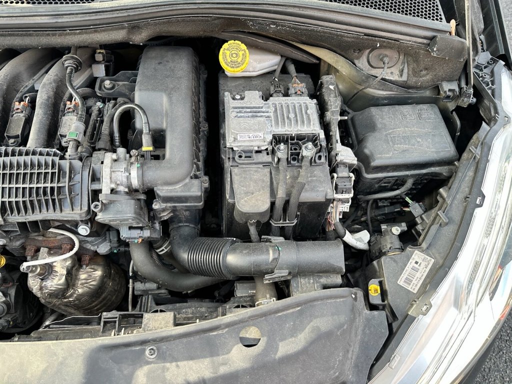 Used Peugeot 208 2015 for sale - 76740176: Photo 33