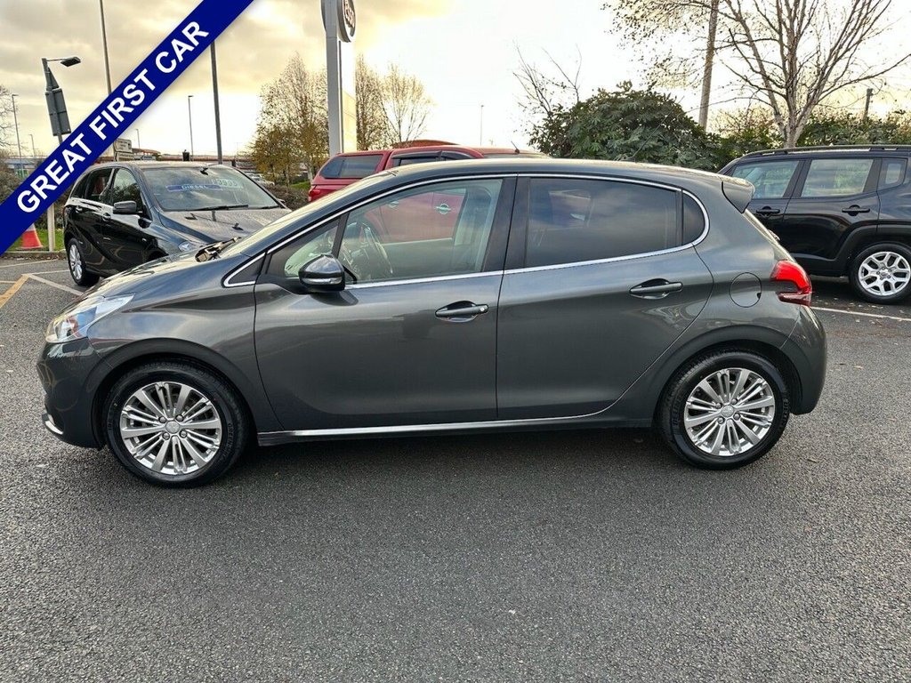 Used Peugeot 208 2015 for sale - 76740176: Photo 5