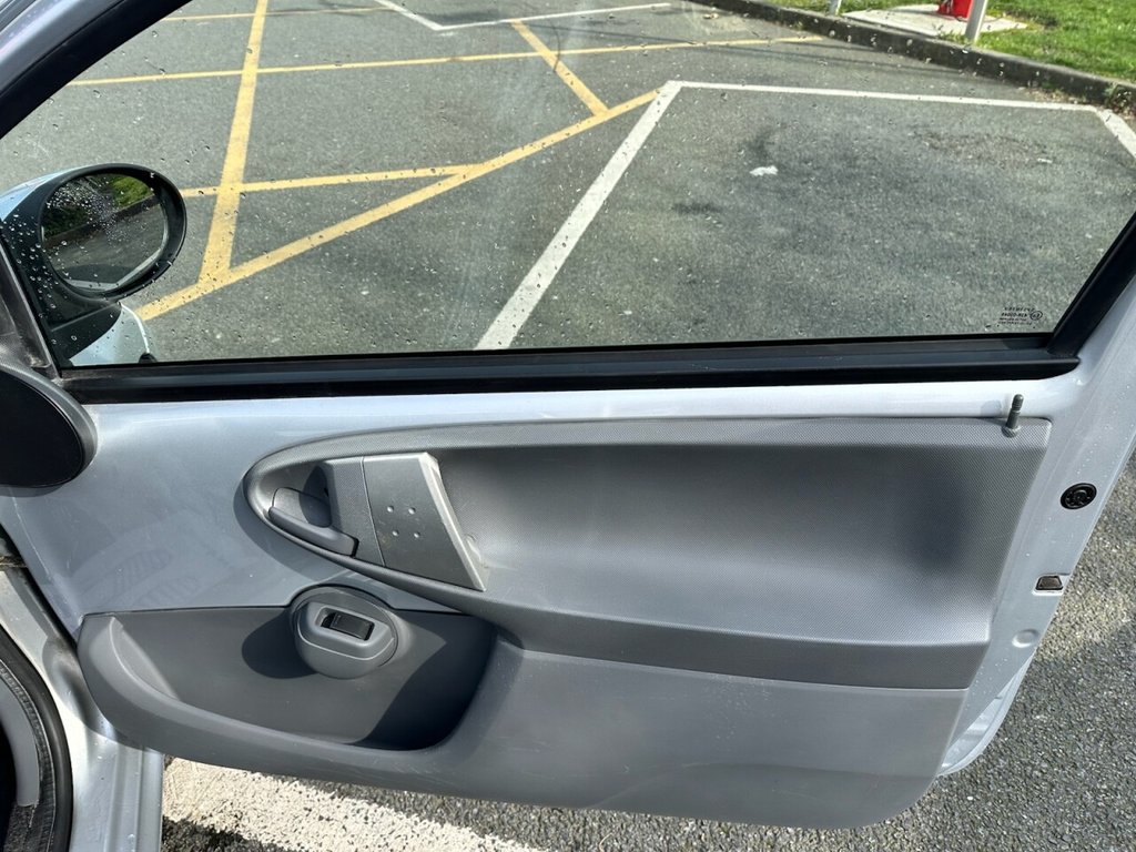 Used Peugeot 107 2009 for sale - 77437051: Photo 19