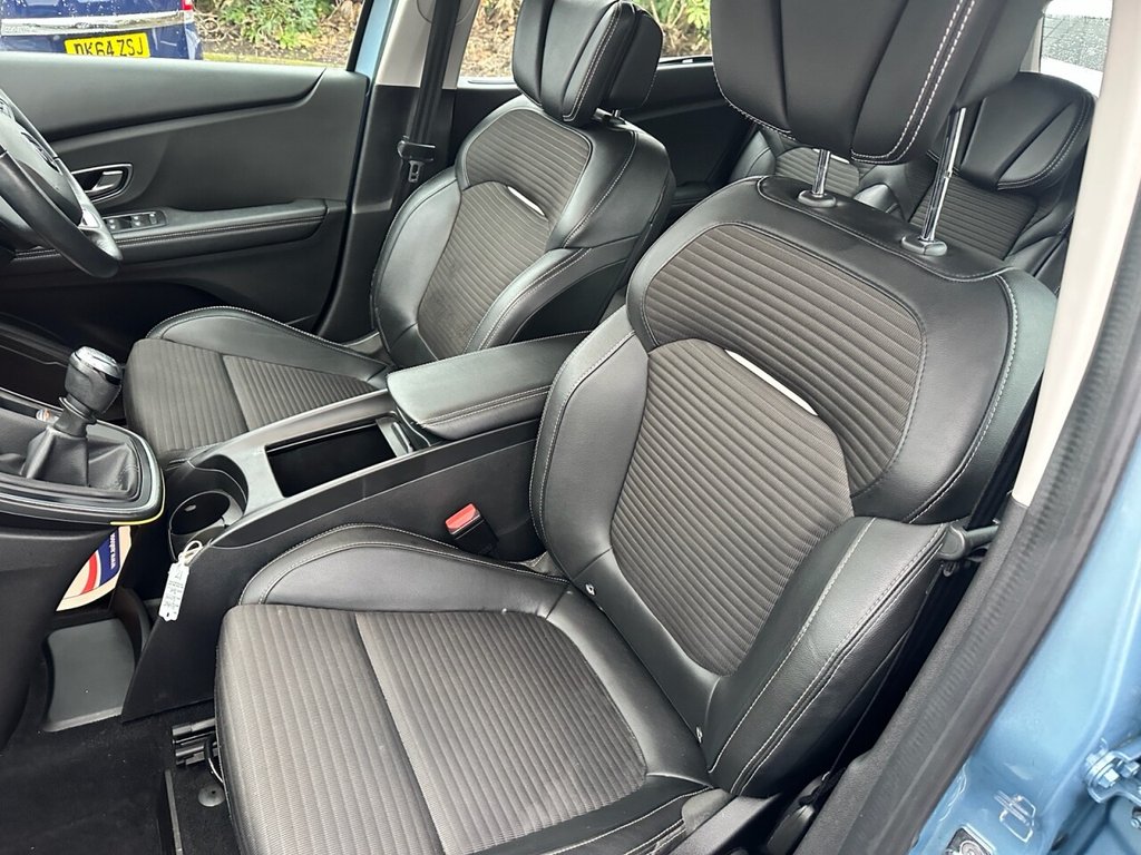 Used Renault Scenic 2017 for sale - 77139779: Photo 12