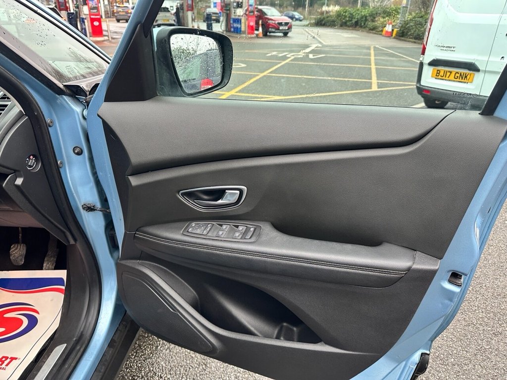 Used Renault Scenic 2017 for sale - 77139779: Photo 23