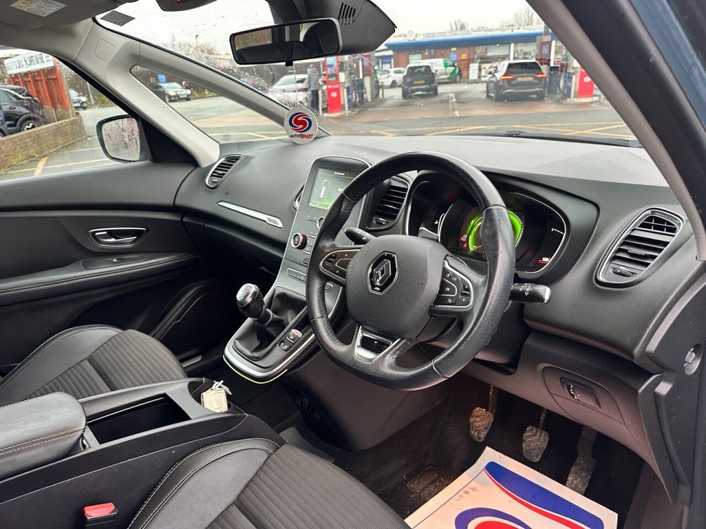 Used Renault Scenic 2017 for sale - 77139779: Photo 24