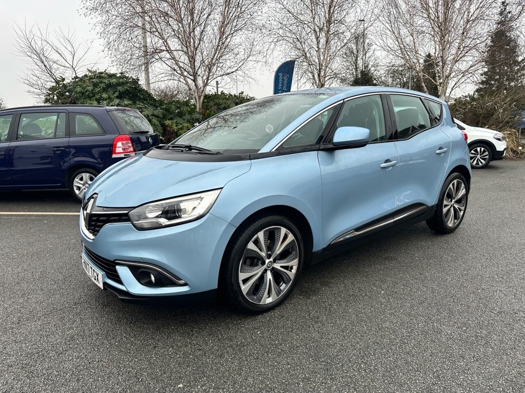 Used Renault Scenic 2017 for sale - 77139779: Photo 8