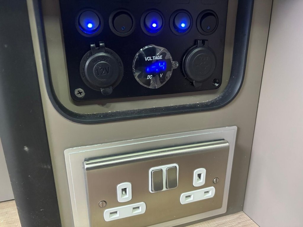 Used Vauxhall Vivaro 2022 for sale - 77976512: Photo 18