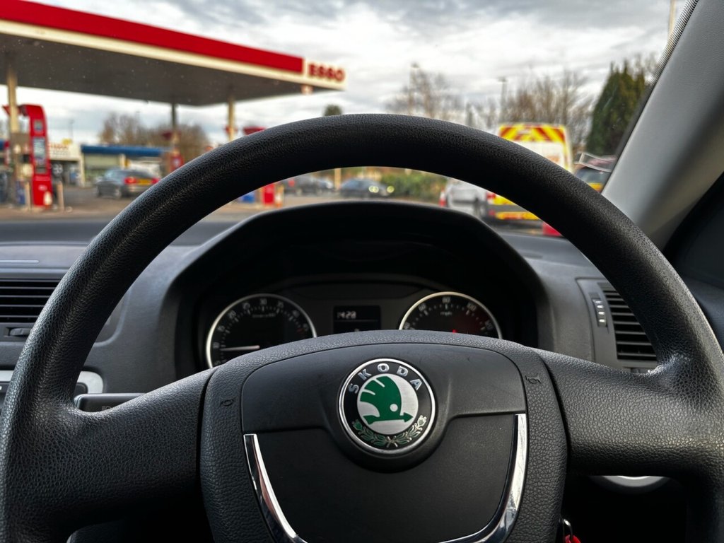 Used Skoda Octavia 2009 for sale - 77200504: Photo 10