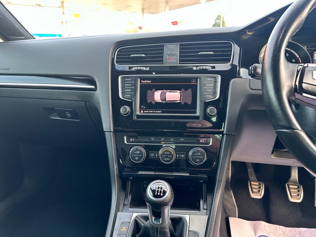 Used Volkswagen Golf 2015 for sale - 76710858: Photo 26