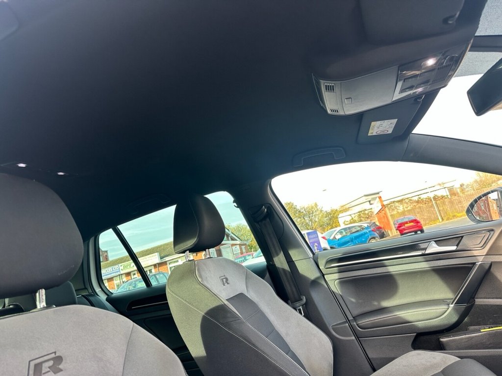 Used Volkswagen Golf 2015 for sale - 76710858: Photo 27