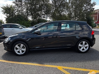 Used Volkswagen Golf 2015 for sale - 79409024: Photo