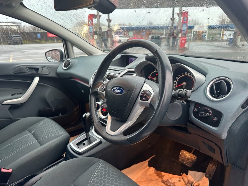 Used Ford Fiesta 2011 for sale - 77288011: Photo 21