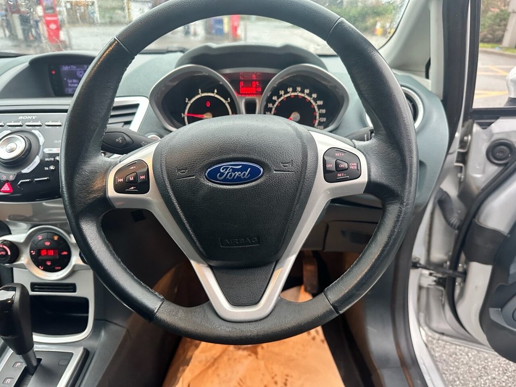 Used Ford Fiesta 2011 for sale - 77288011: Photo 23
