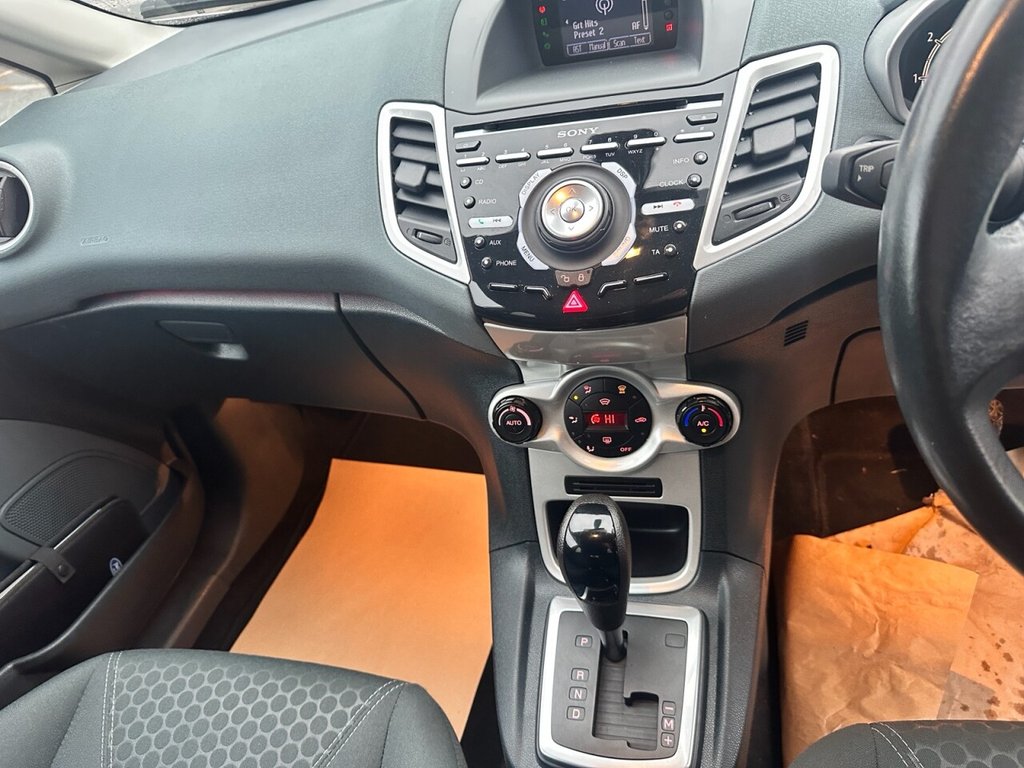Used Ford Fiesta 2011 for sale - 77288011: Photo 25