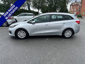 Used Kia Ceed 2018 for sale - 75802091: Photo