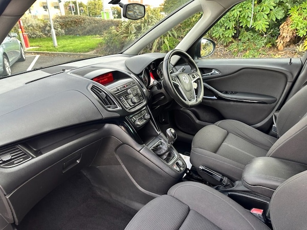 Used Vauxhall Zafira Tourer 2015 for sale - 76118449: Photo 15